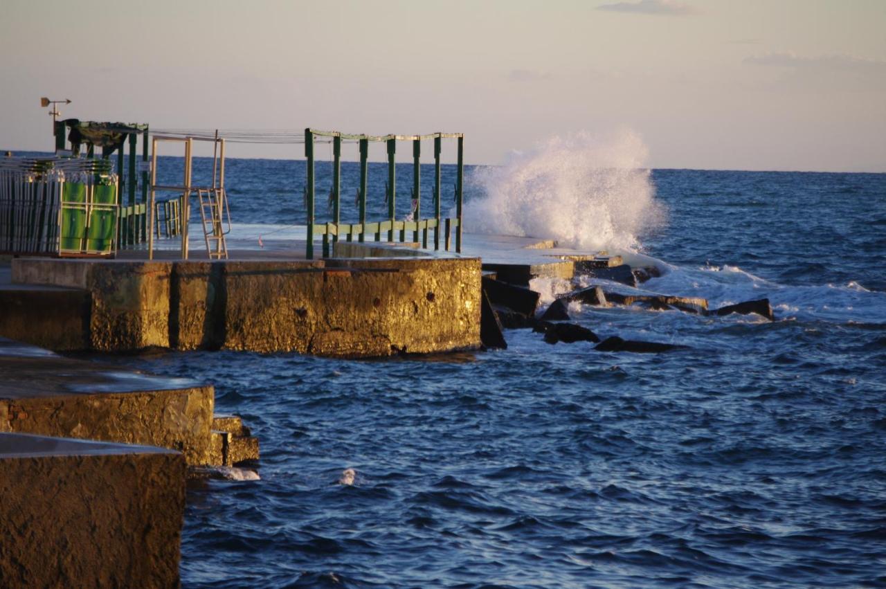 Acquamarina B&B Livorno Bilik gambar